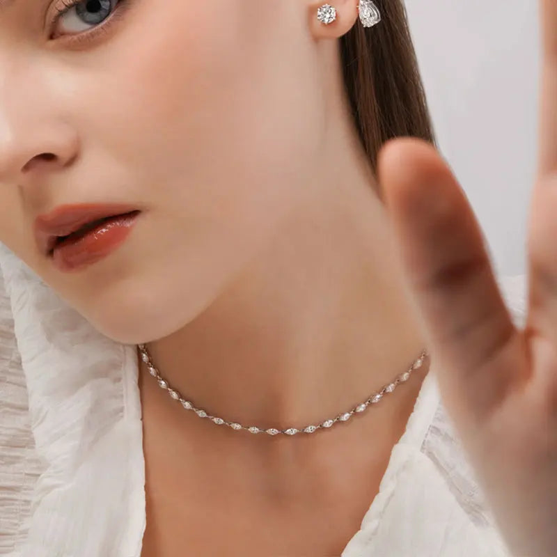 שרשרת מרקיזות שוכבות